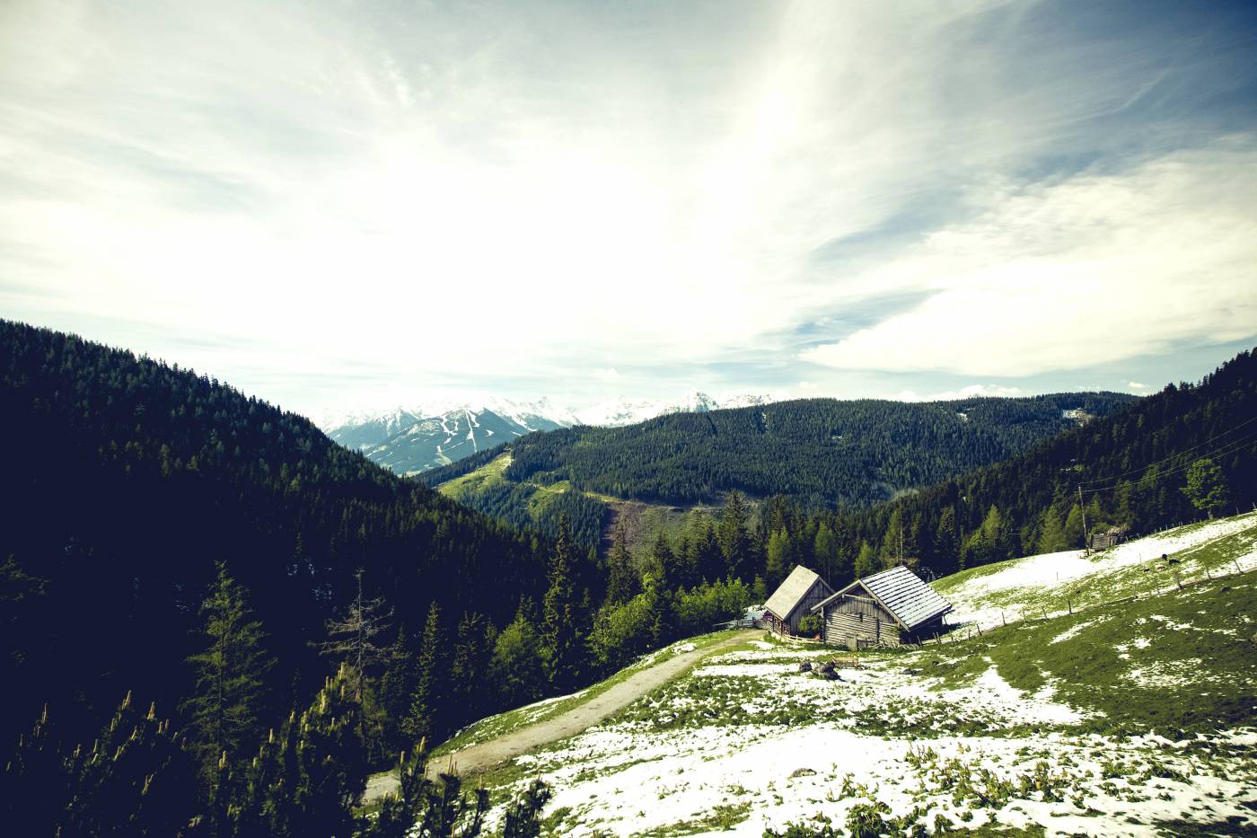 alpine cabin chalet lodge/ picture