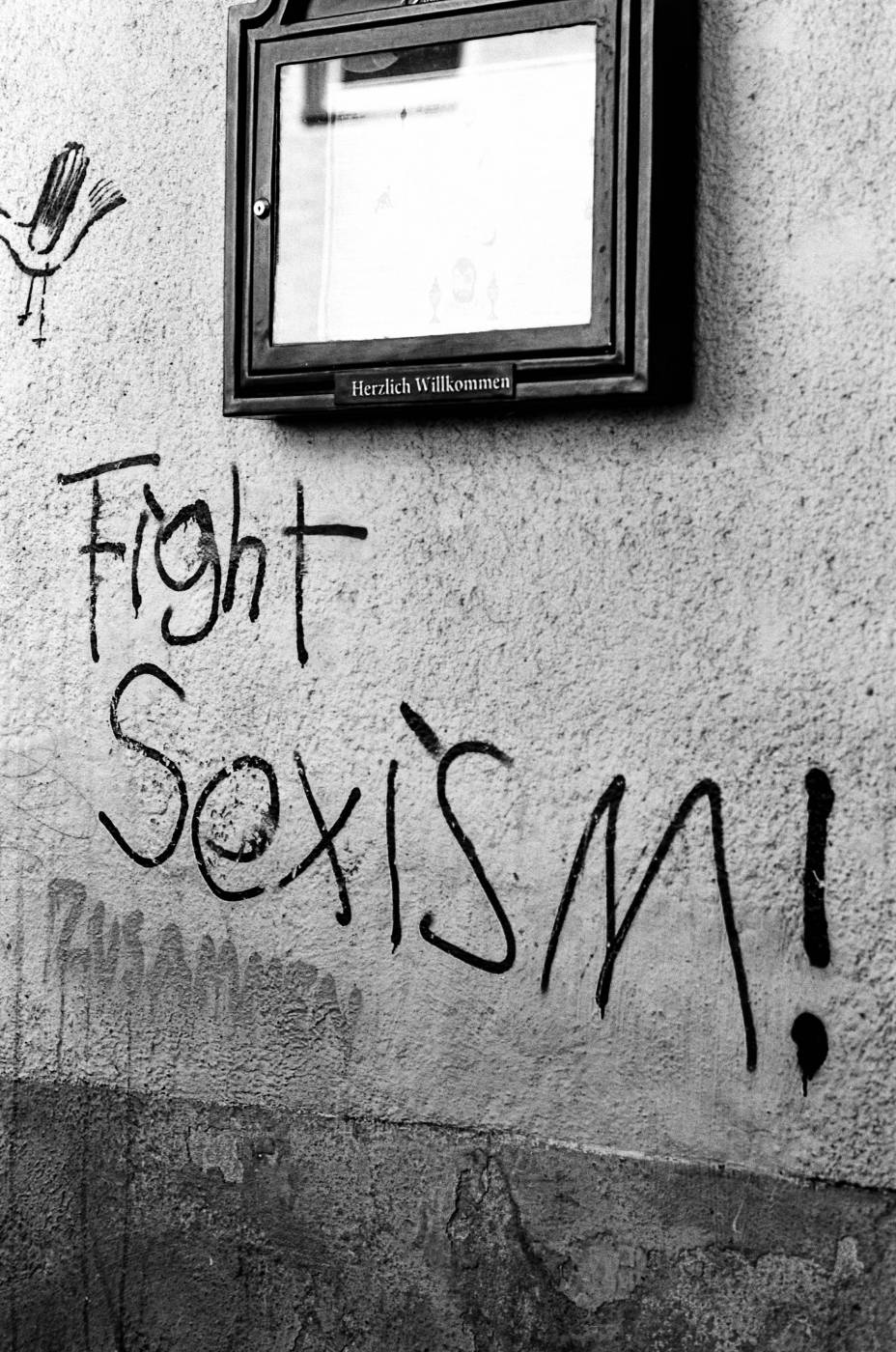 fight sexism protest/ picture