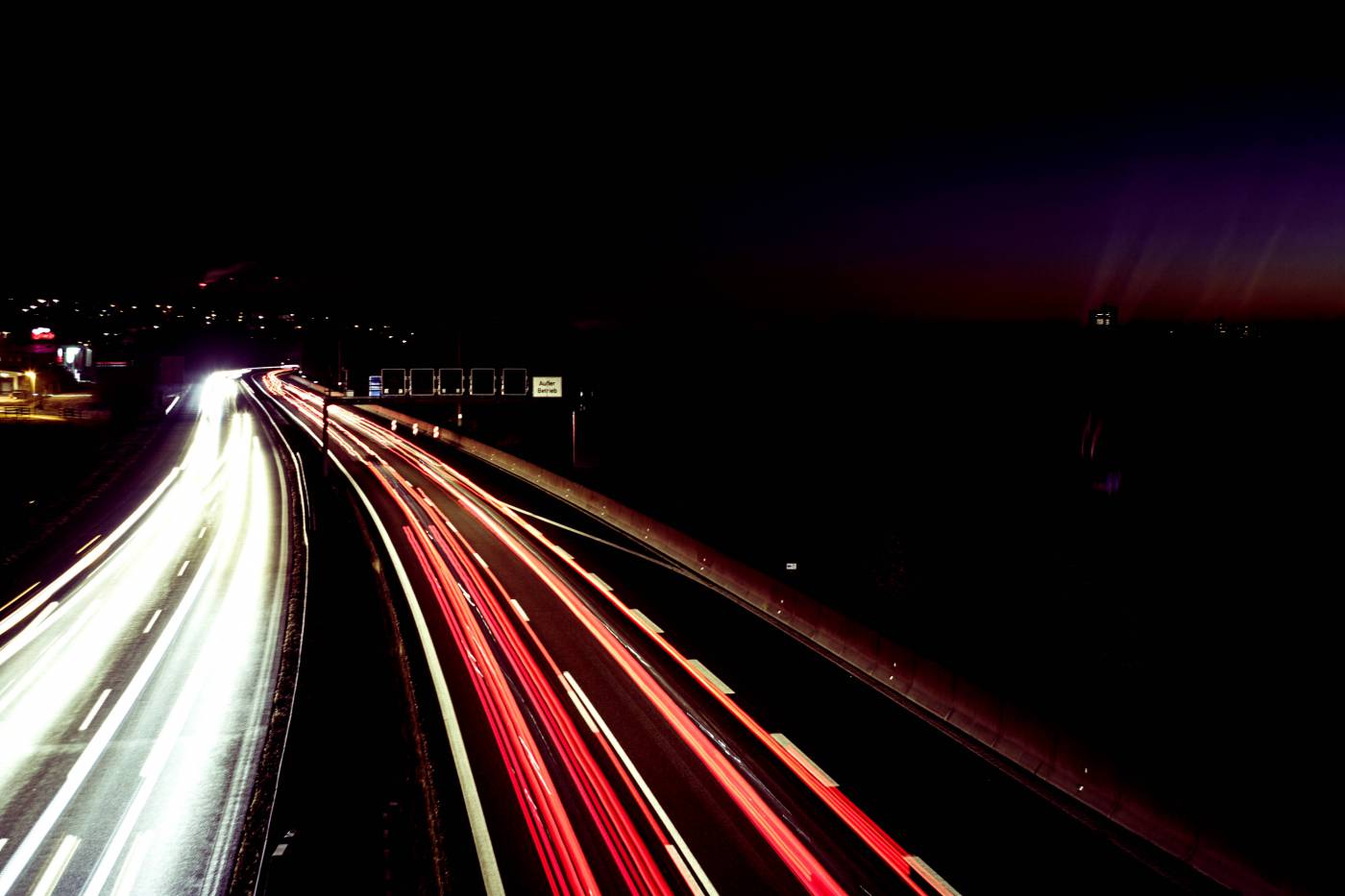 highway traffic night lights/ picture