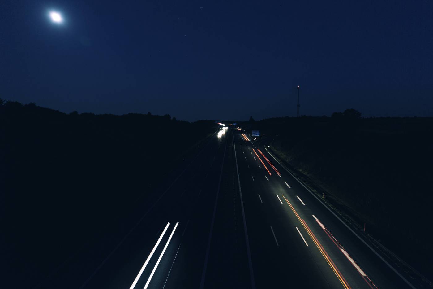 highway traffic night tracer/ picture