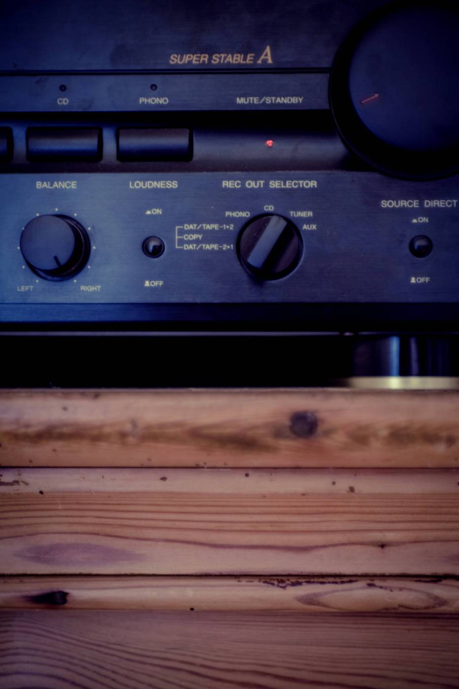 home hifi amplifier/ picture