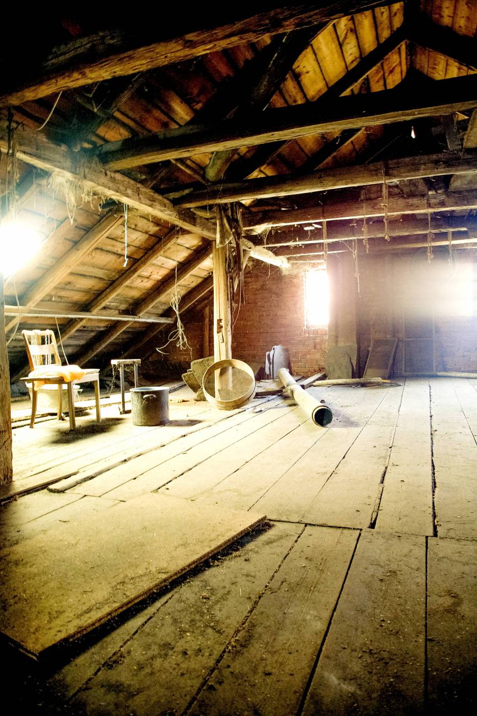 loft attic garret/ picture