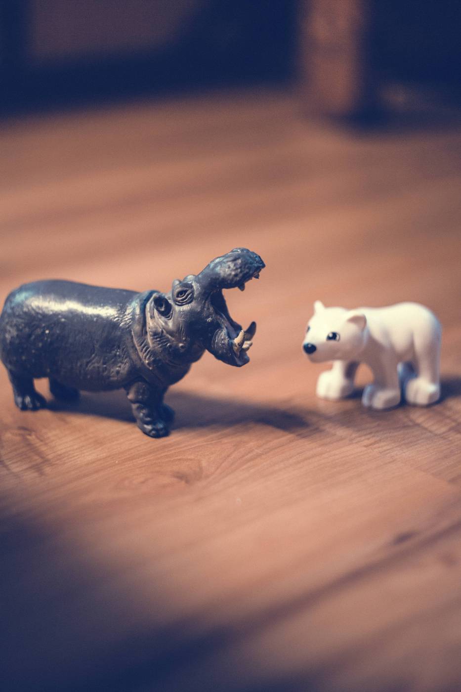 miniature hippo polar bear toy/ picture