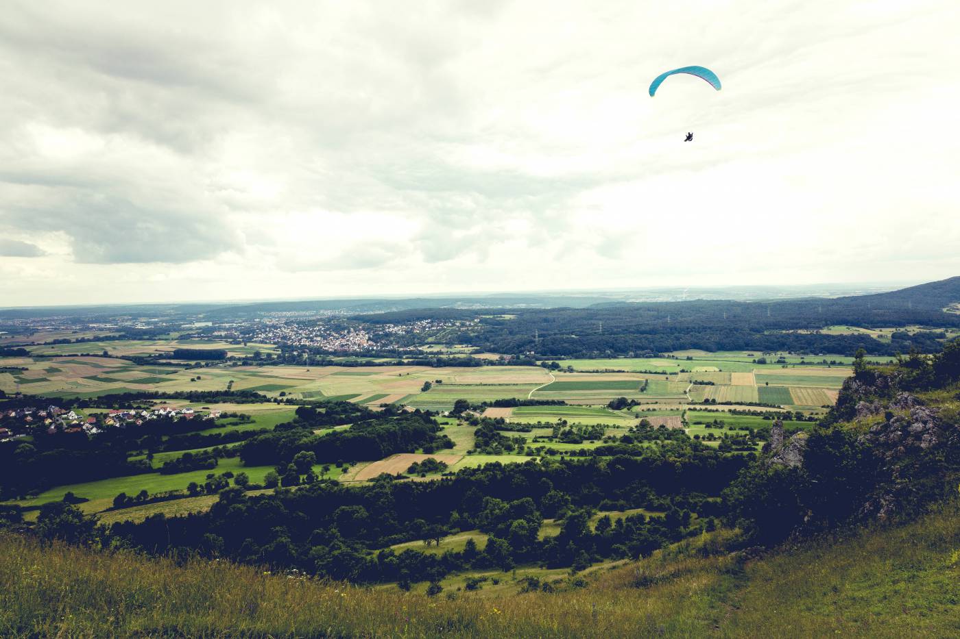 paragliding extrem sport/ picture