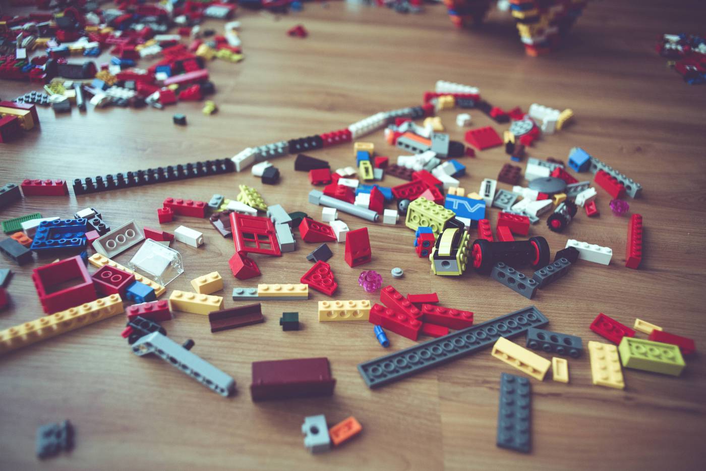 toy lego bricks/ picture
