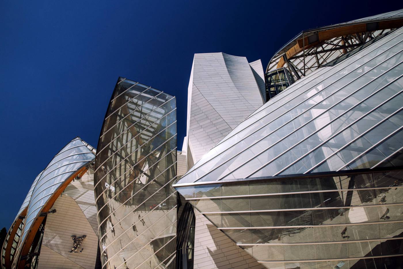 Louis Vuitton Foundation  picture