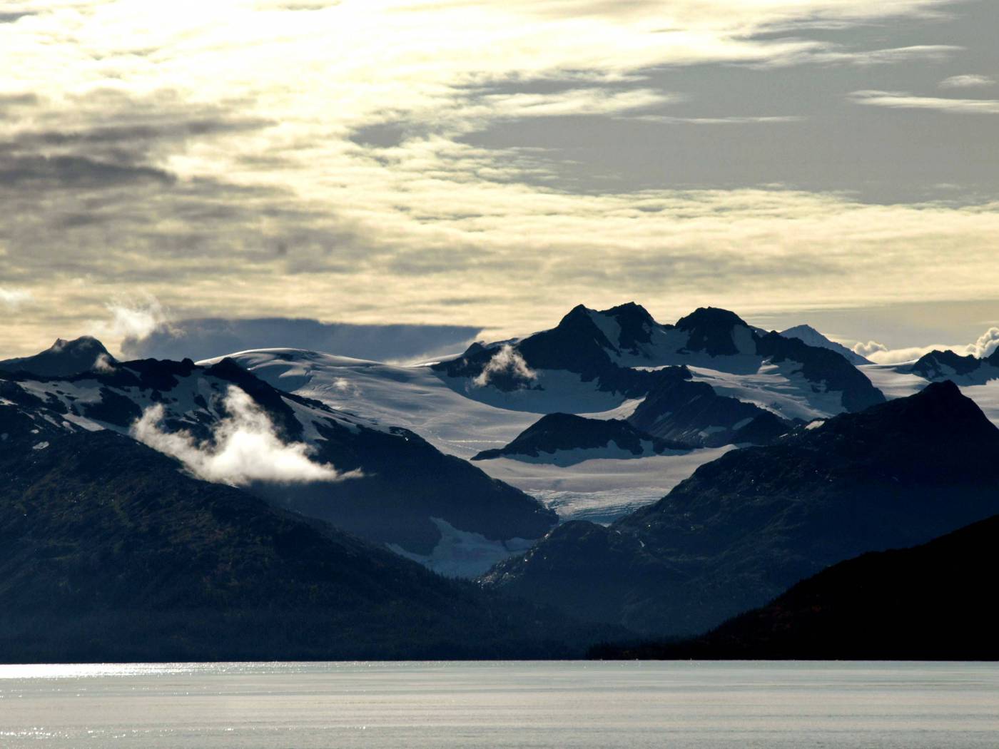 ?Snow? Mountains  picture