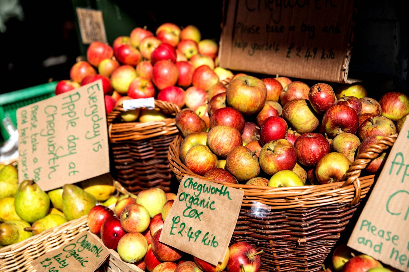 Market Fruit Shop  picture