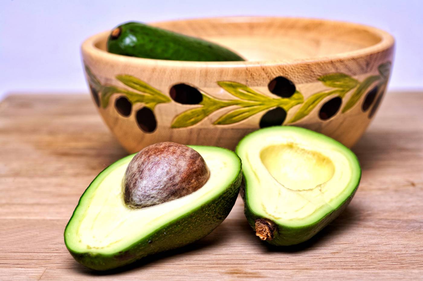 Avocado & Bowl: Fresh and Vibrant Culinary Delight picture