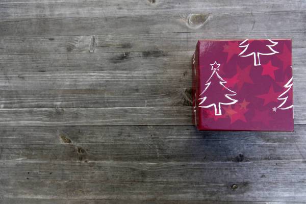 christmas gift box stack/