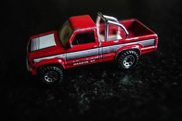 miniature car pick up toy/