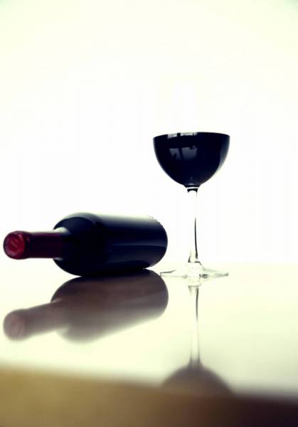 wine vine bottle glass/