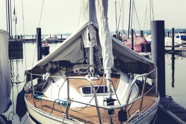 yacht sailing sailboat/