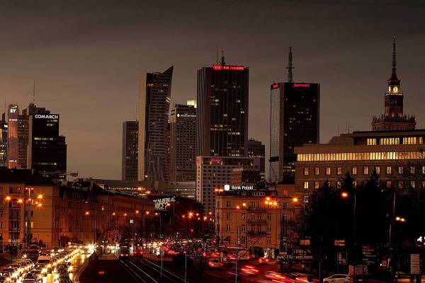 Warsaw at ?Night? 