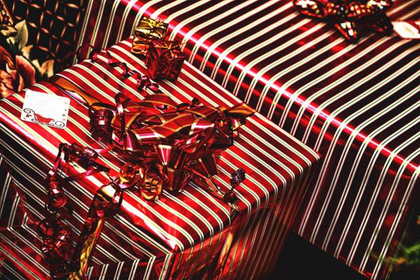 ?Christmas? Present Boxes 